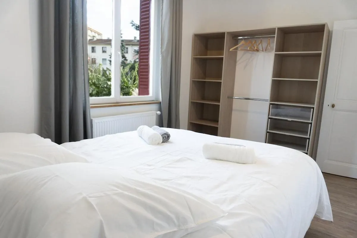 Apartament Le 73 Chambéry Francja